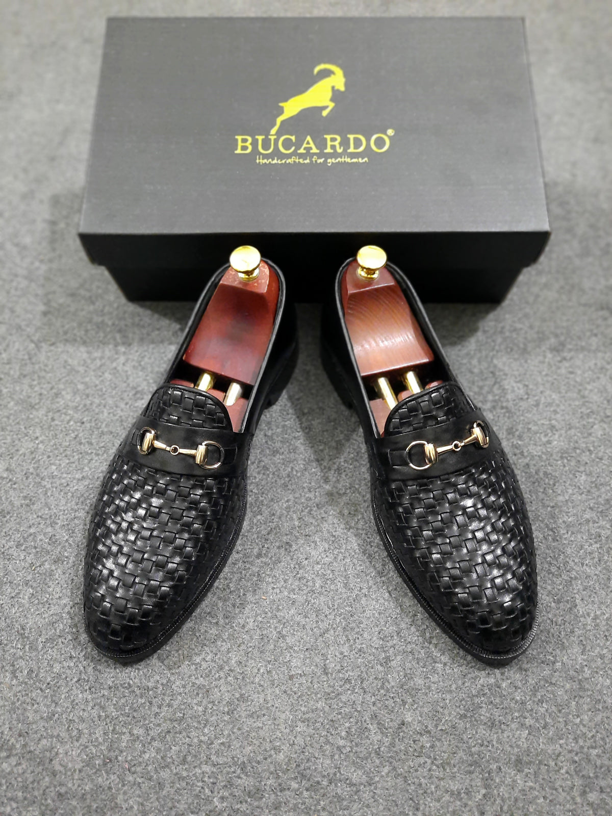 Monarch (Black)