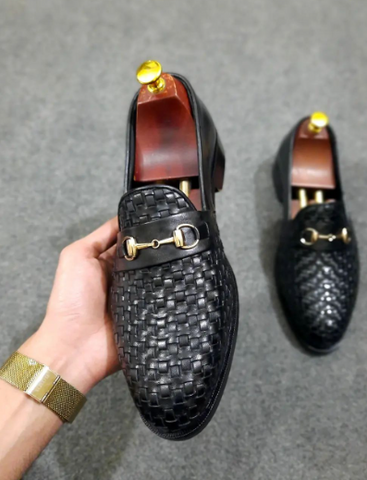 Monarch (Black)